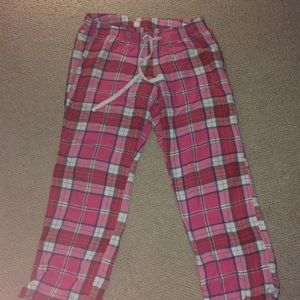 Old Navy pink flannel lounge plaid pajama bottoms